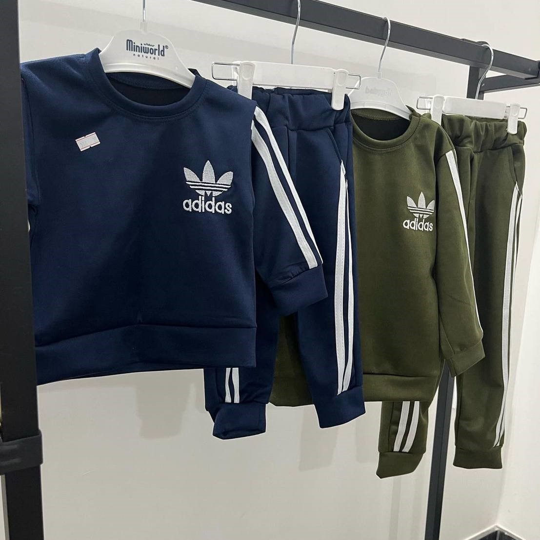 adidas2 ست لباس ورزشی طرح adidas